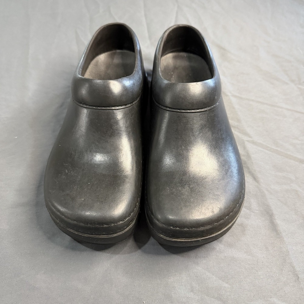 KLOGS‎ Women's Clog Black 7 wide Slip on Easy to clean Nurse